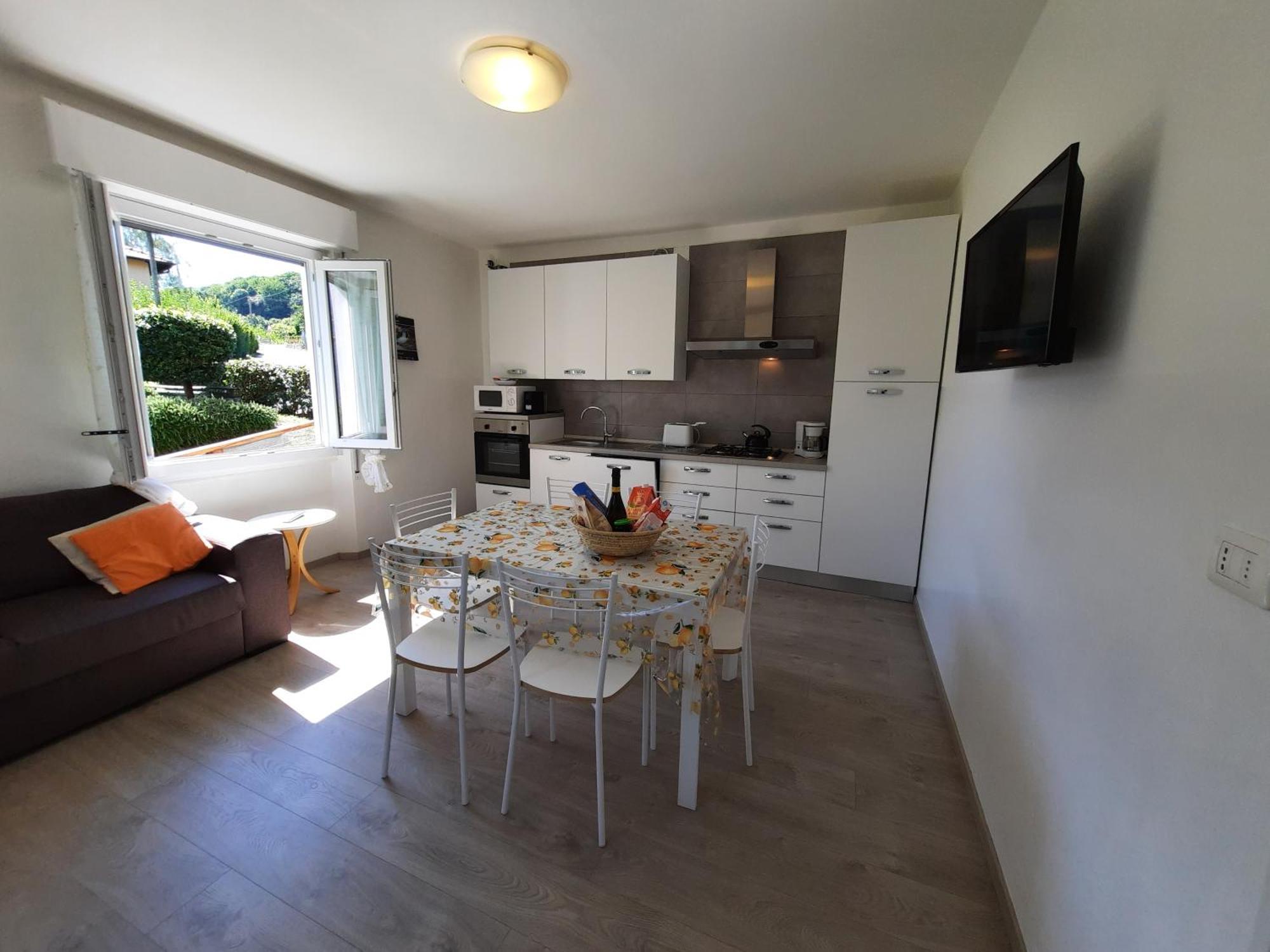 Holiday home Azalea Di Gigliola Ziello - 